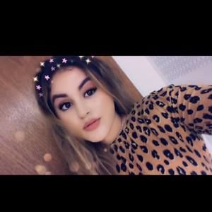 Meet your Posher, Tania abigail